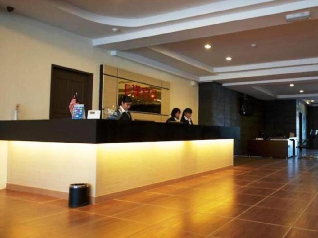 Han Palace Hotel Semporna Exterior photo